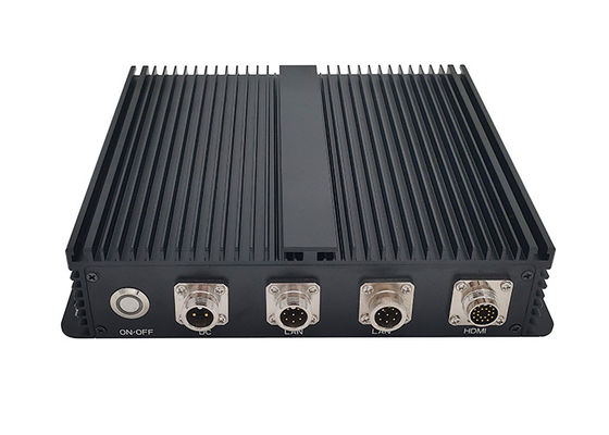 Guter Preis Gedächtnis 256G I3 6100U 8G SSD 4*USB 3*COM volles IP65 Mini Pc Wide Operating Temperature online